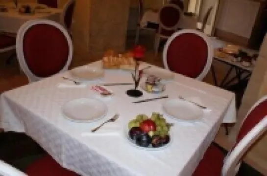 甘布扎宮飯店 - 伊斯皮卡