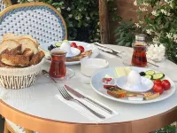 VA Pansiyon Hotels near Kadikoy