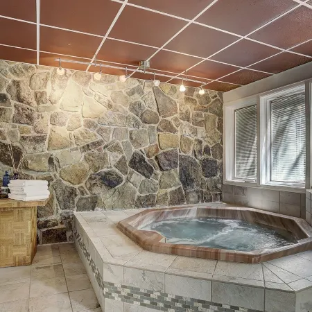 2721 Chateaux DMont Condo