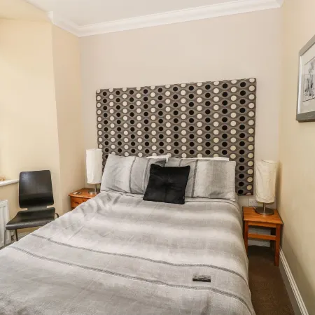 Apartment 2
