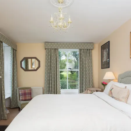 Ingram House Bed & Breakfast