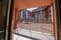 One Bedroom Condo with Large Balcony over Mountaineer Square 1 Condo - No Cleaning Fee! by RedAwning Hotels in Mount Crested Butte