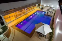 Royal Hotel & Gastronomia - Pools