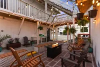 Dry Dock Inn Hotels in Carolina Beach