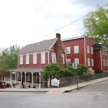 The Dahlonega Square Hotel & Villas