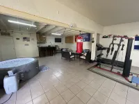 Seaside Adventure Lodging