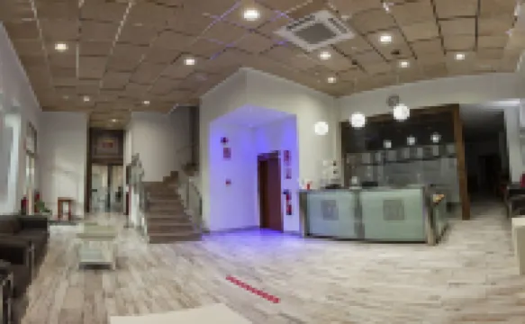 호텔 줄리안