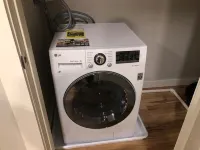 208 New Downtown Living Studio - 2-Star