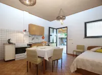 Apartment 1965