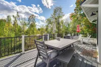 Suttons Bay Near Wineries Hot Tub, Fire Pit - Wifi