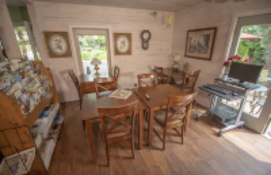 Coachlite Inn