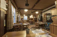 Ristorante Pensione Chalet Stazione Hotels in Poschiavo