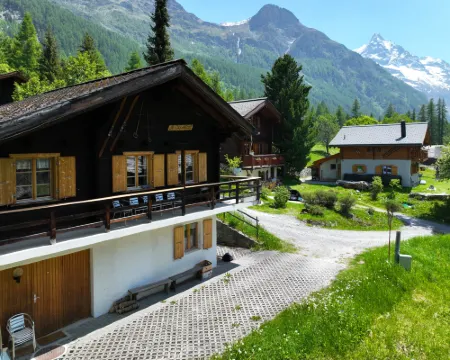 Coquelicot アイエのホテル