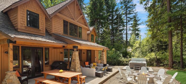 Hot Tub and Heated Patio! Suncadia Ski Getaway Hotels in Kittitas County