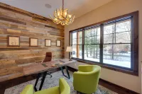 Walk to Loon Mtn Lift: Luxe Family Home w/ Hot Tub - Country Houses