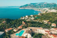 Grand Hotel Vesuvio Hotels in Sorrento