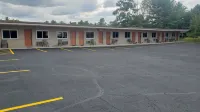 Best Value Inn & Suites Parry Sound - parking