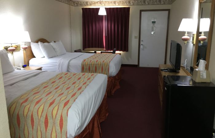 Spinning Wheel Inn