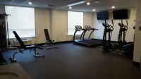 Encore Suites by Service Plus Inns - Gym