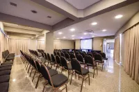 Comfort Suites Brasília - parking