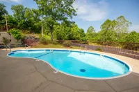 Rosebud Inn Hotels in Branson