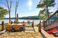 Lewis Smith Lake Retreat w/ Dock & Deck! - 3-Star