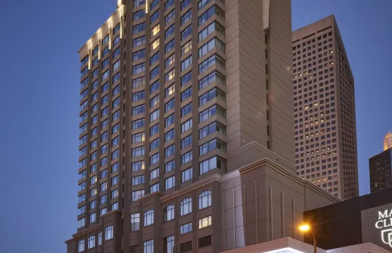 希爾頓集團的明尼阿波利斯，掛毯收藏