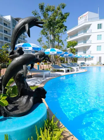 รูปภาพของCera Resort Cha-Am เซรารีสอร์ท ชะอำ