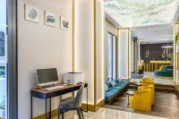 Emerald Hotel by Continental Group - Tiny houses