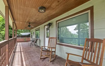 The Summit House @ Selah Resort