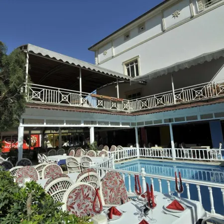 Sun Kiss Hotel