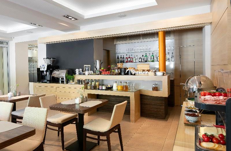 Liv'Inn Aparthotel photo 2