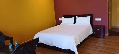 Royal Vintage Beach Stay Hotels near Half Moon Beach
