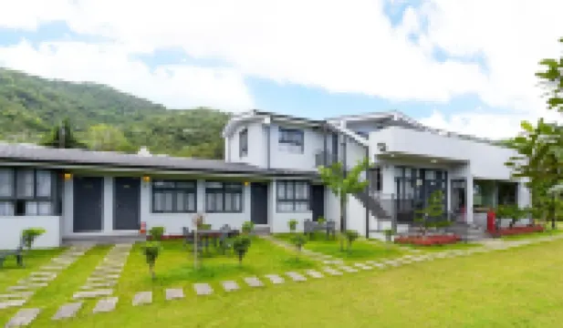 筆拉農莊民宿 鄰近清淨母語農場的酒店