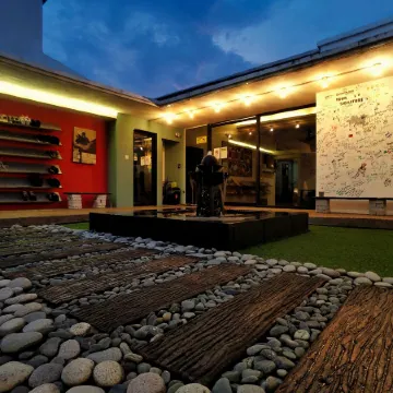 Beds in Garden Hostel Sdn Bhd