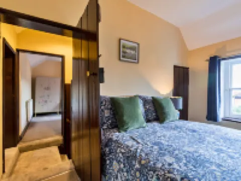 Spring Cottage Hotels in Endon