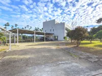 Hoyu's Home Hotel in zona Dexing Waterfall