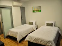 Casa Pendio Hotel Hotel dekat Wat Wang MI