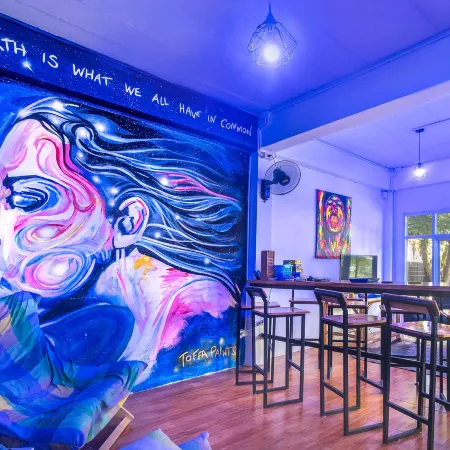 See Sea Backpackers House