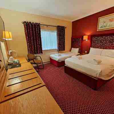 Carlton Park Hotel Rooms