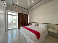 Grand Tamaro Hotel Hotels in Parapat