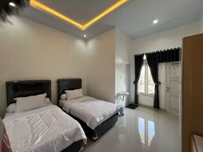 Backyard Guest House Hotellit kohteessa Cibadak