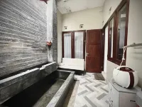 Calya Wisata Homestay Hotels in Mojotengah
