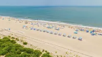 The Beach Club on Madison Avenue Hotels in Lower Township