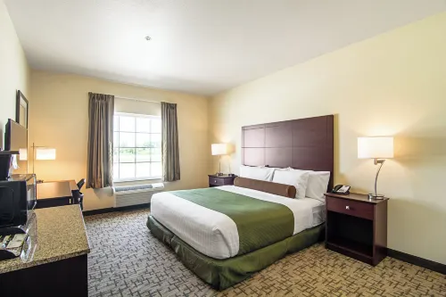 Cobblestone Hotel & Suites - Paxton