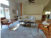 Spacious Wine Country Retreat Prime Location