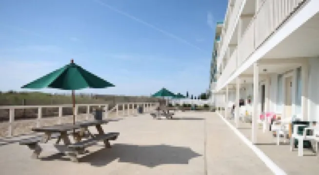 Seabonay Oceanfront Motel
