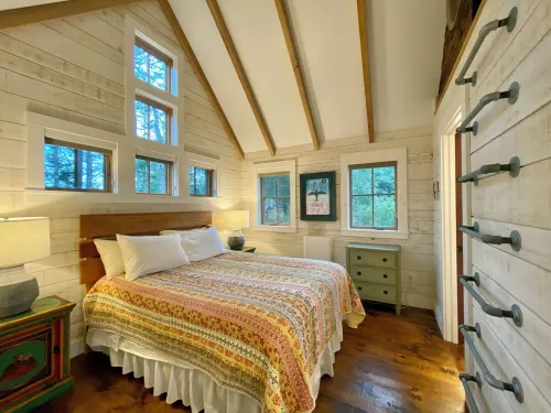 Marsden Cottage - custom-built exquisite cottage located in Southwest Harbor, Me