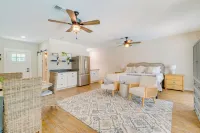 Cozy Ocala Retreat w/ Pool, Screened Lanai! - بيت ضيافة