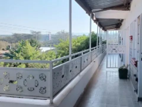 奈瓦沙的Jazby賓館 奈瓦沙住宿飯店